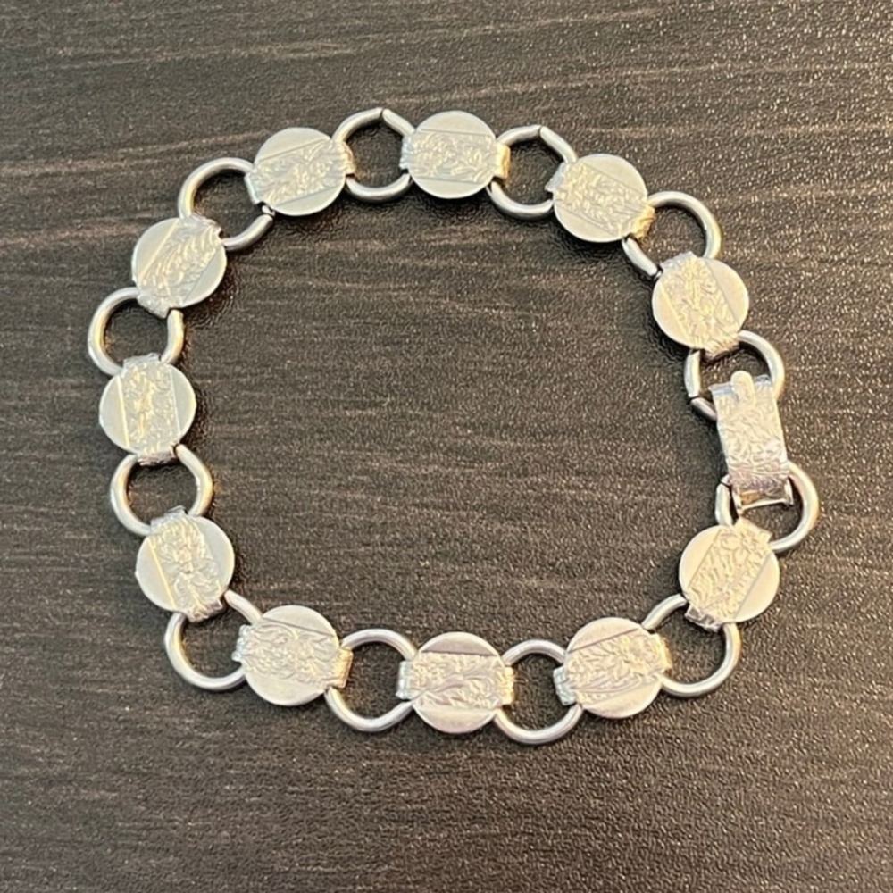 Vtg Estate Jewelry ~ SARAH COVENTRY COV Silvertone Link Bracelet ~ 7.5" L